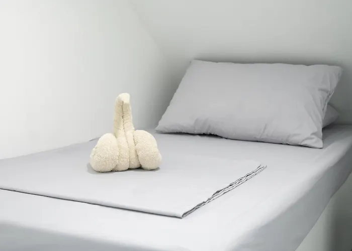 Wanderers Backpacker Condotel