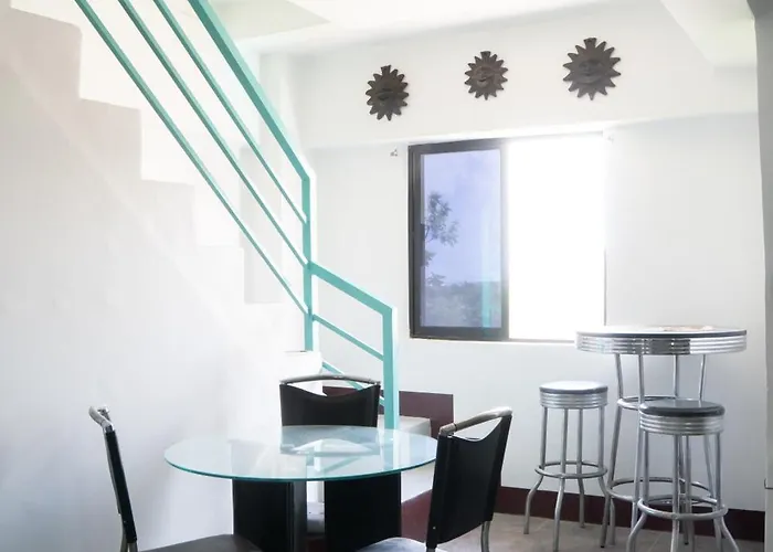 호스텔 Wanderers Backpacker Condotel