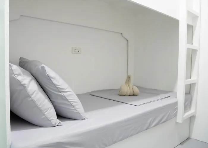 Wanderers Backpacker Condotel 호스텔 *